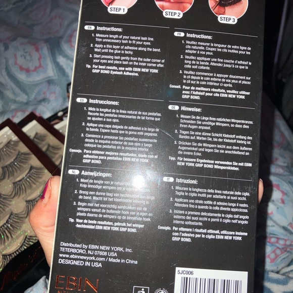 CATTITUDE eyelashes - Picture 2 of 2